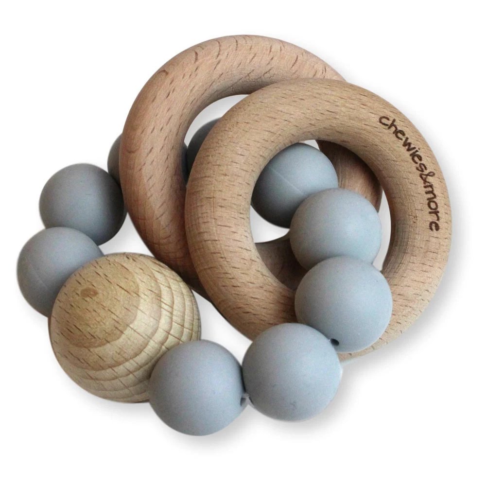 Chewie Rammelaar Licht Grijs 3 Chewie Rammelaar Licht Grijs