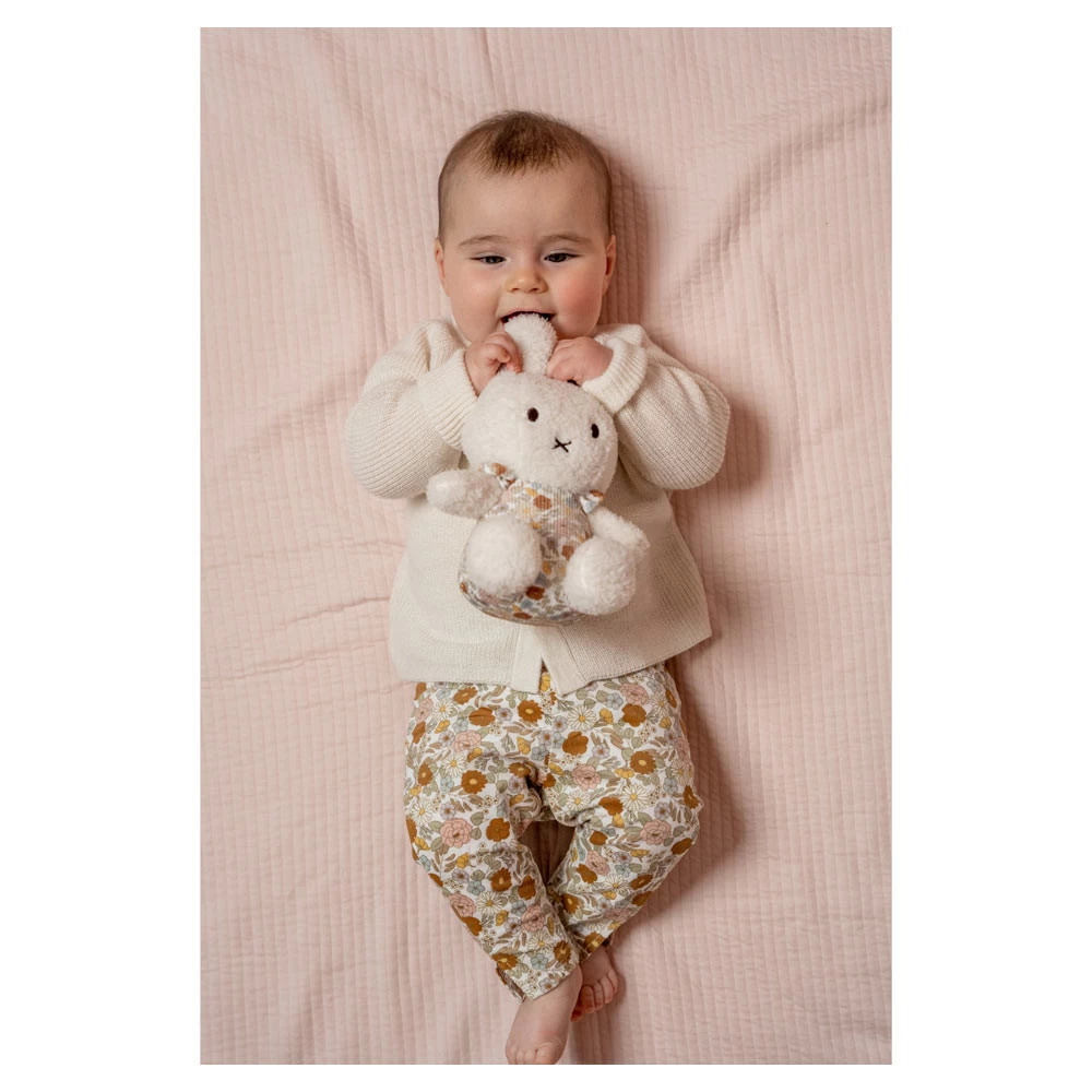 Nijntje X Little Dutch Vintage Little Flowers Knuffel 25cm 8 Nijntje X Little Dutch Vintage Little Flowers Knuffel 25cm - Afbeelding 6